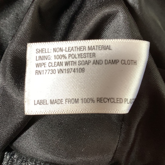 Wild Fable black, vegan leather bomber jacket.  Size XL - Picture 6 of 9